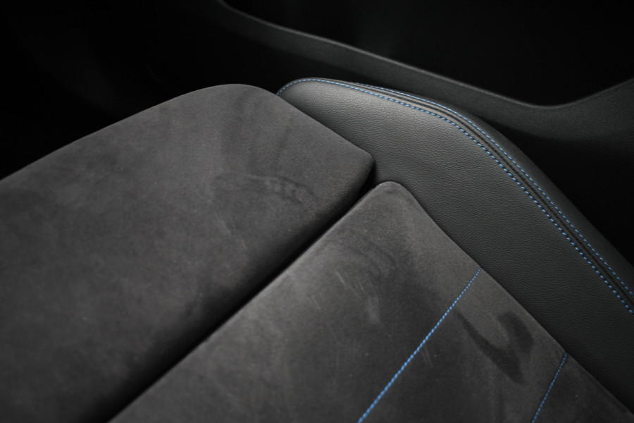 BMW X1 xDrive25e M-Sport Pano 360 HUD Adp-onderstel Shadowline