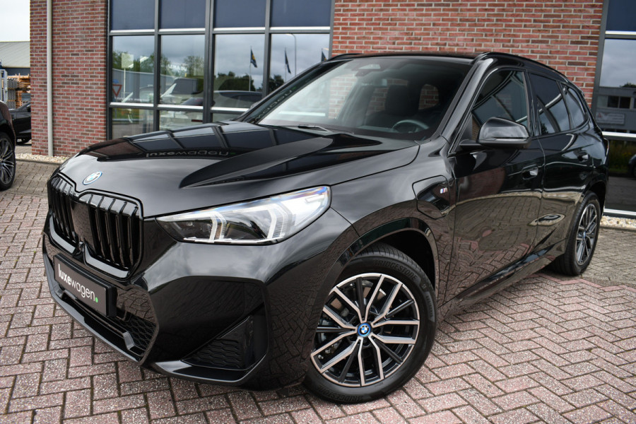 BMW X1 xDrive25e M-Sport Pano 360 HUD Adp-onderstel Shadowline