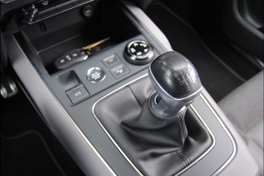 Citroën C5 Aircross 1.2 PureTech Shine \\ Apple carplay