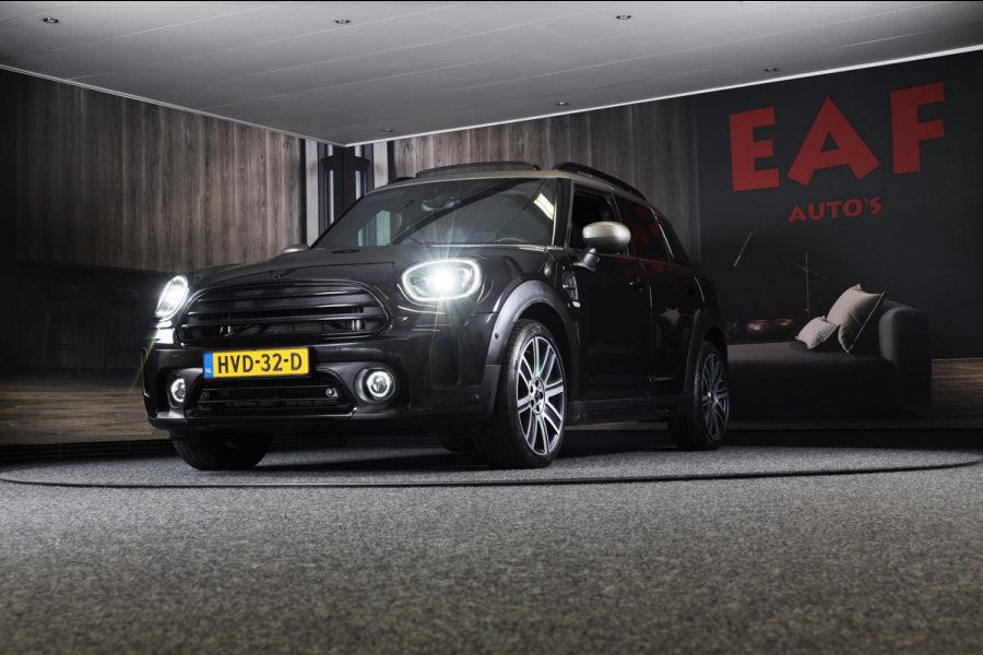 MINI Countryman 1.5 Cooper John Cooper Works / AUT / Acc / Head Up / Elek Stoelen / Camera / Memory / Leder / Open Pano / Led