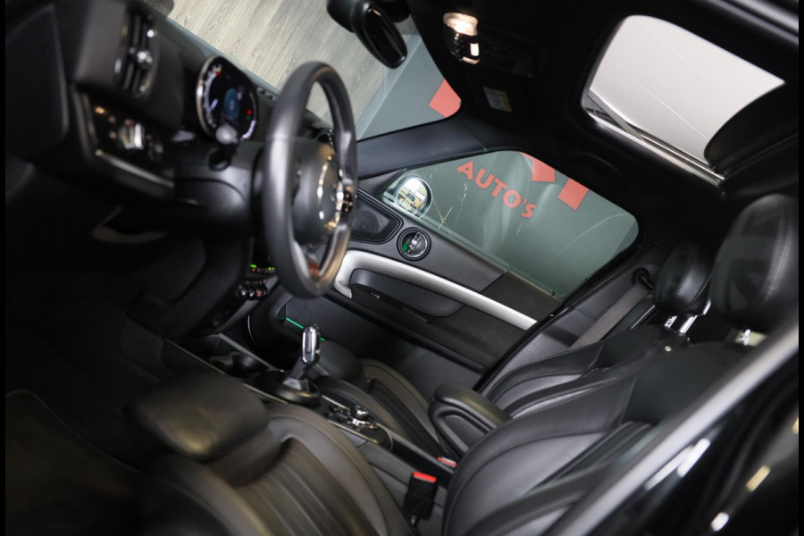 MINI Countryman 1.5 Cooper John Cooper Works / AUT / Acc / Head Up / Elek Stoelen / Camera / Memory / Leder / Open Pano / Led