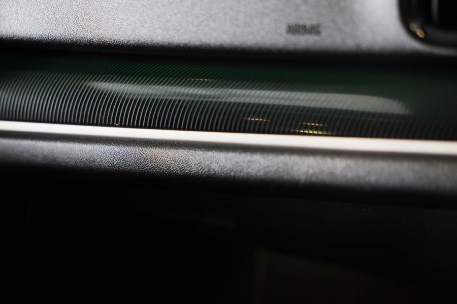 MINI Countryman 1.5 Cooper John Cooper Works / AUT / Acc / Head Up / Elek Stoelen / Camera / Memory / Leder / Open Pano / Led