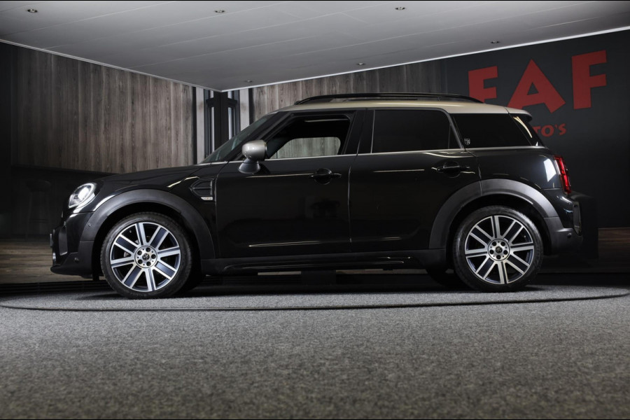 MINI Countryman 1.5 Cooper John Cooper Works / AUT / Acc / Head Up / Elek Stoelen / Camera / Memory / Leder / Open Pano / Led