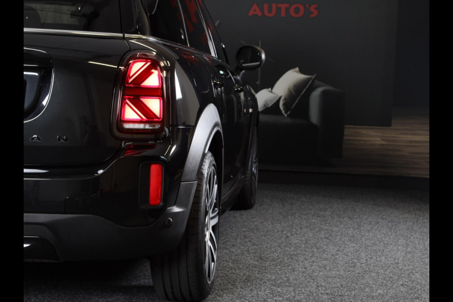 MINI Countryman 1.5 Cooper John Cooper Works / AUT / Acc / Head Up / Elek Stoelen / Camera / Memory / Leder / Open Pano / Led