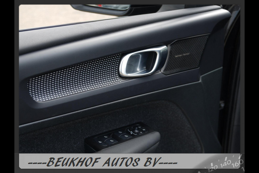 Volvo XC40 Recharge P8 AWD R-Design Lederen stoelen Carplay