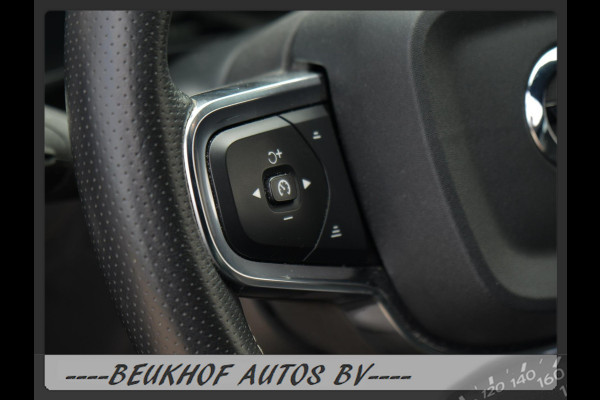 Volvo XC40 Recharge P8 AWD R-Design Lederen stoelen Carplay