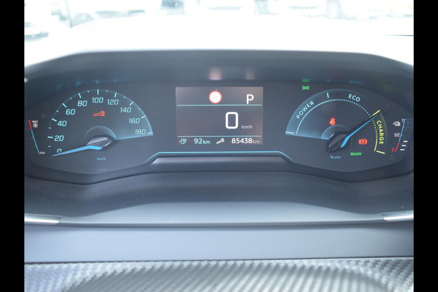 Peugeot e-208 EV Allure 50 kWh 3 FASE | NAVIGATIE & CARPLAY | PARKEERSENSOREN | E.C.C. |