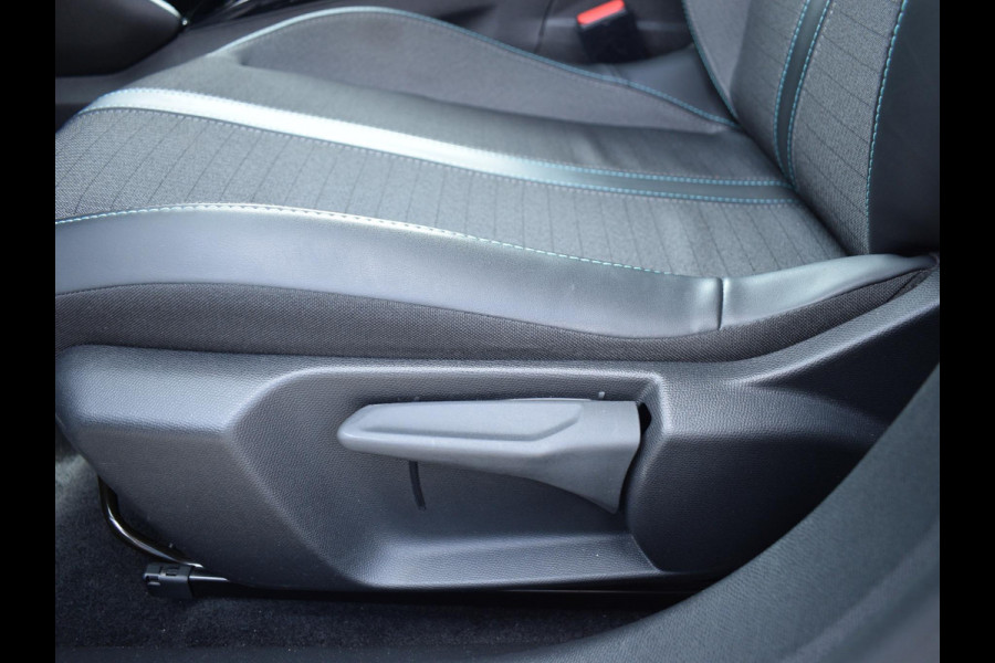 Peugeot e-208 EV Allure 50 kWh 3 FASE | NAVIGATIE & CARPLAY | PARKEERSENSOREN | E.C.C. |