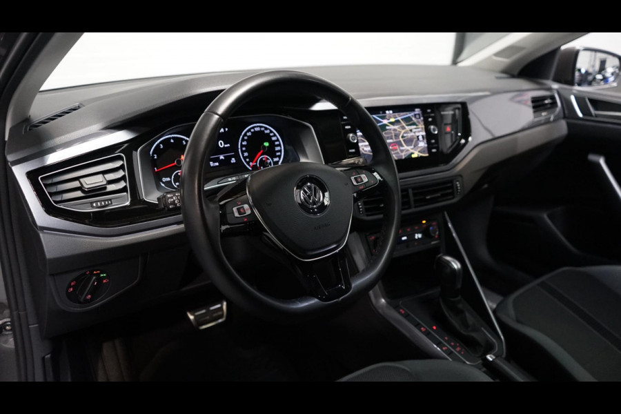 Volkswagen Polo 1.5 TSI R-Line AUTOMAAT-CAMERA-CARPLAY-CLIMA-CRUISE-DAB-FULL LED-MODE-NAVIGATIE-PANORAMA-STOELVERWARMING