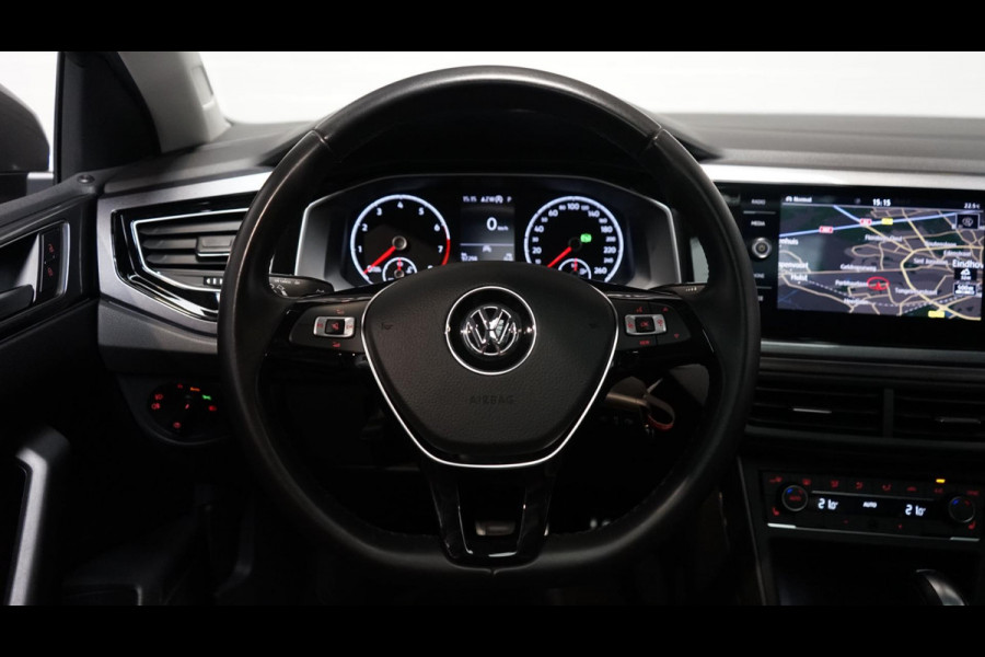 Volkswagen Polo 1.5 TSI R-Line AUTOMAAT-CAMERA-CARPLAY-CLIMA-CRUISE-DAB-FULL LED-MODE-NAVIGATIE-PANORAMA-STOELVERWARMING