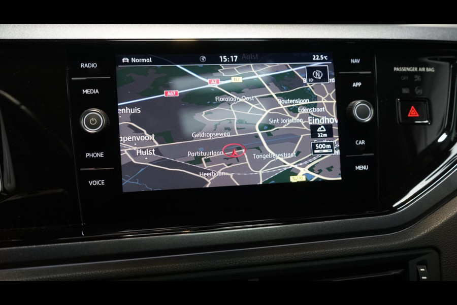 Volkswagen Polo 1.5 TSI R-Line AUTOMAAT-CAMERA-CARPLAY-CLIMA-CRUISE-DAB-FULL LED-MODE-NAVIGATIE-PANORAMA-STOELVERWARMING