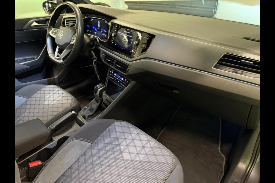 Volkswagen Polo 1.0 TSI 3X R-LINE PANO/V-COCKPIT/DAB/CARPLAY/IQ-LICHT/ECC/PDC/CAM///