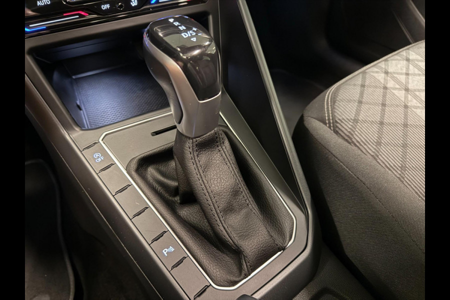 Volkswagen Polo 1.0 TSI 3X R-LINE PANO/V-COCKPIT/DAB/CARPLAY/IQ-LICHT/ECC/PDC/CAM///