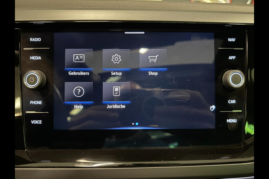 Volkswagen Polo 1.0 TSI 3X R-LINE PANO/V-COCKPIT/DAB/CARPLAY/IQ-LICHT/ECC/PDC/CAM///