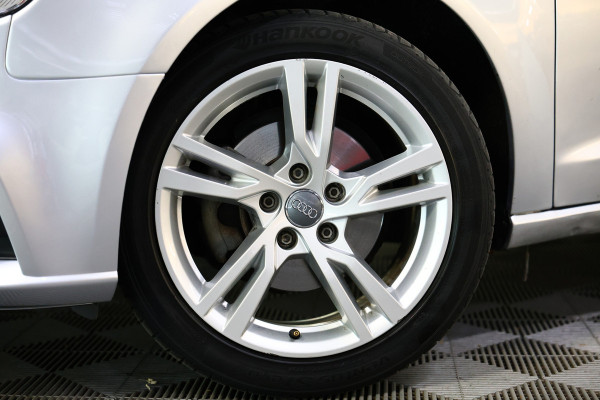 Audi A3 1.5 TFSI CoD S-Line AUT LEDER NAV CAMERA CLIMA "17