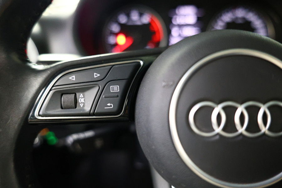 Audi A3 1.5 TFSI CoD S-Line AUT LEDER NAV CAMERA CLIMA "17