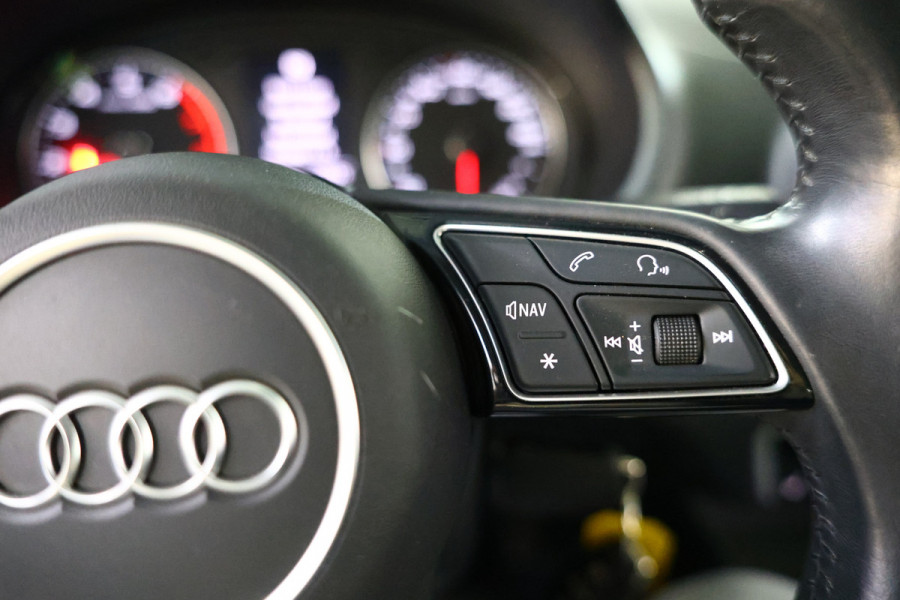 Audi A3 1.5 TFSI CoD S-Line AUT LEDER NAV CAMERA CLIMA "17