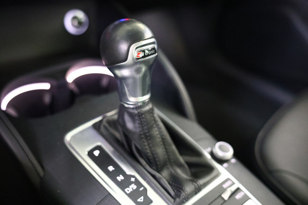 Audi A3 1.5 TFSI CoD S-Line AUT LEDER NAV CAMERA CLIMA "17