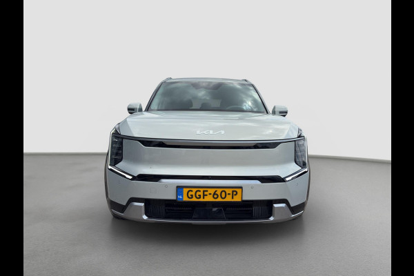 Kia EV9 Launch Edition 99.8 kWh Automaat | 7 Persoons | HUD | Leder | Meridian Sound | Camera | Navi | Apple CarPlay/Android Auto | Key-Less | Stuur-/Stoelverwarming | PDC | Cruise | LED |
