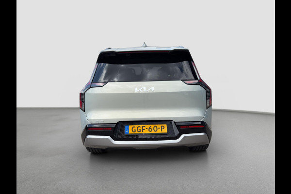 Kia EV9 Launch Edition 99.8 kWh Automaat | 7 Persoons | HUD | Leder | Meridian Sound | Camera | Navi | Apple CarPlay/Android Auto | Key-Less | Stuur-/Stoelverwarming | PDC | Cruise | LED |