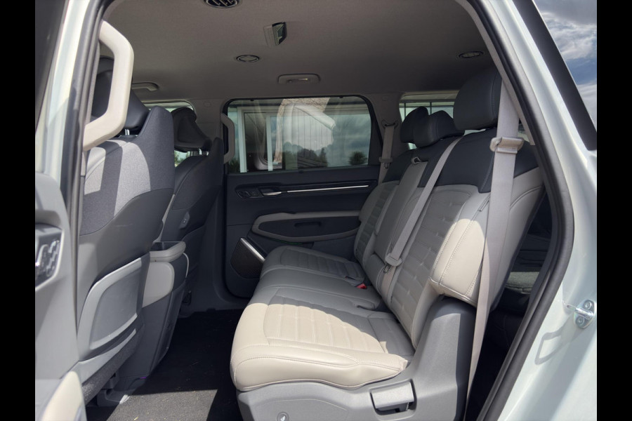 Kia EV9 Launch Edition 99.8 kWh Automaat | 7 Persoons | HUD | Leder | Meridian Sound | Camera | Navi | Apple CarPlay/Android Auto | Key-Less | Stuur-/Stoelverwarming | PDC | Cruise | LED |