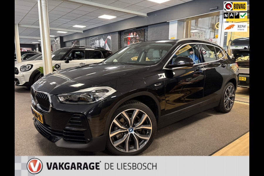 BMW X2 XDrive25e Business Edition Plus / head-up / Panorama-dak / Leder / stoelverwarming