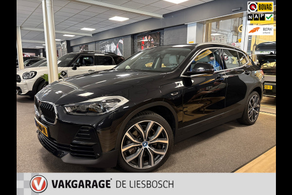 BMW X2 XDrive25e Business Edition Plus / head-up / Panorama-dak / Leder / stoelverwarming