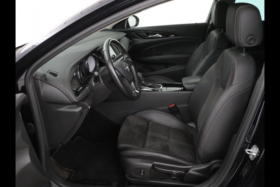 Opel Insignia 1.5 Turbo Executive | Leder/Alcantara | Trekhaak | Carplay | Navigatie | Climate control | Cruise control | Parkeerhulp