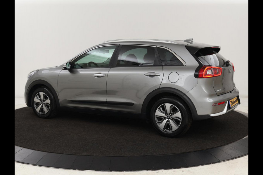 Kia Niro 1.6 GDi Hybrid DynamicLine | Carplay | Camera | Half leder | Navigatie | Climate control | Cruise control | Bluetooth