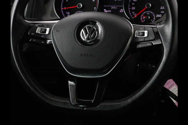 Volkswagen Golf 1.0 TSI Comfortline | Panoramadak | Stoelverwarming | Massage | Full LED | Carplay | Camera | Adaptive cruise | Sportstoelen | Climate control