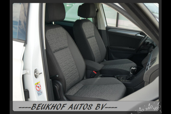 Volkswagen Tiguan 1.5 TSI Carplay Trekhaak Adapt Cruise Pdc