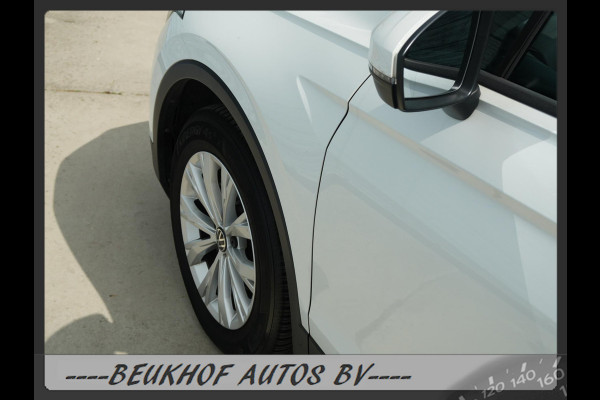 Volkswagen Tiguan 1.5 TSI Carplay Trekhaak Adapt Cruise Pdc