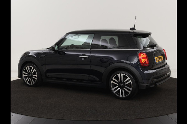 MINI Cooper 1.5 Classic | Automaat | Leder | Carplay | Full LED | Navigatie | Climate control | Parkeerhulp | Cruise control