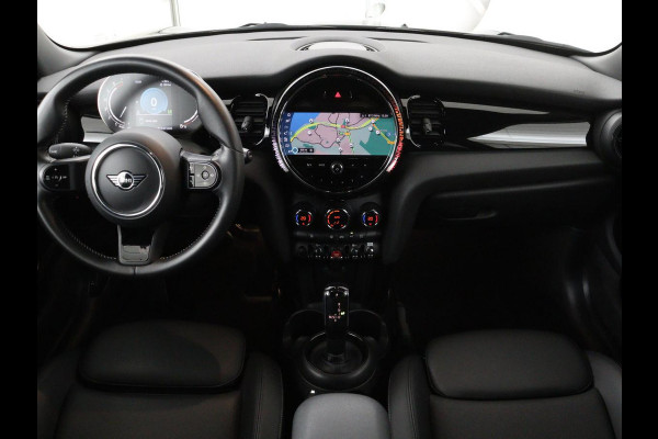 MINI Cooper 1.5 Classic | Automaat | Leder | Carplay | Full LED | Navigatie | Climate control | Parkeerhulp | Cruise control