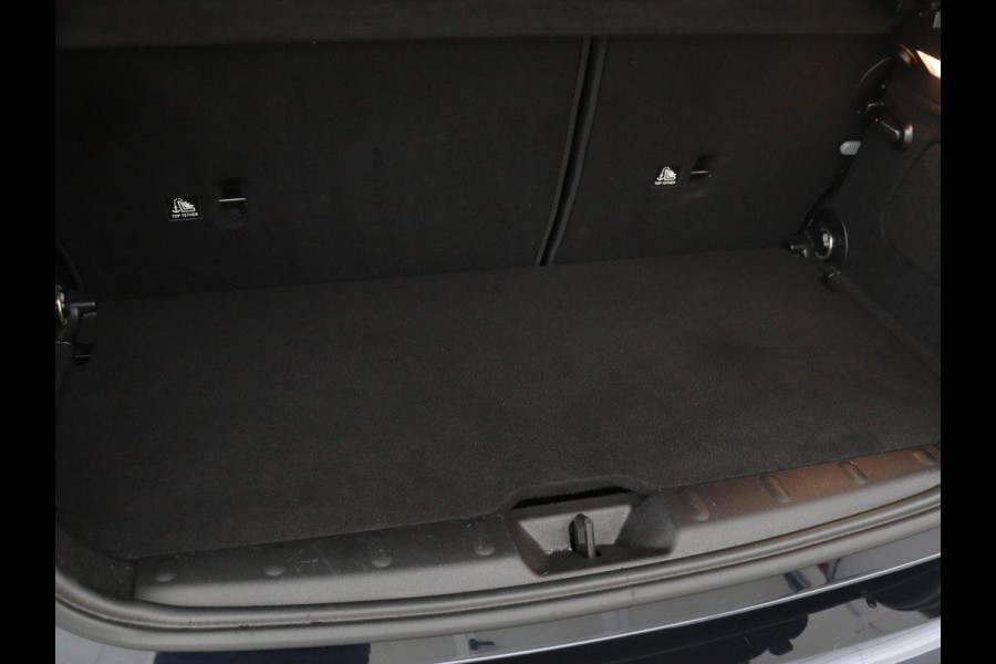 MINI Cooper 1.5 Classic | Automaat | Leder | Carplay | Full LED | Navigatie | Climate control | Parkeerhulp | Cruise control