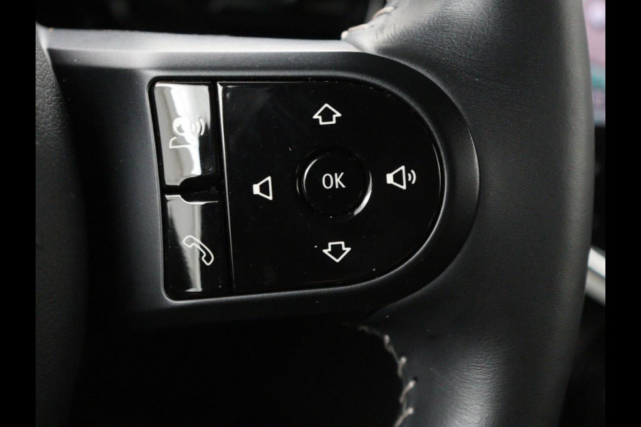 MINI Cooper 1.5 Classic | Automaat | Leder | Carplay | Full LED | Navigatie | Climate control | Parkeerhulp | Cruise control