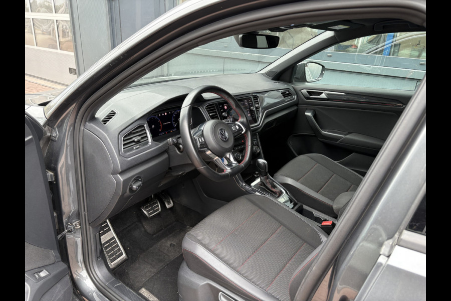 Volkswagen T-Roc 1.5 TSi 150PK DSG Sport Business R-Line CAMERA/NAVI/ADAPT.CRUISE/PDC/19INCH/AFN.TREKHAAK
