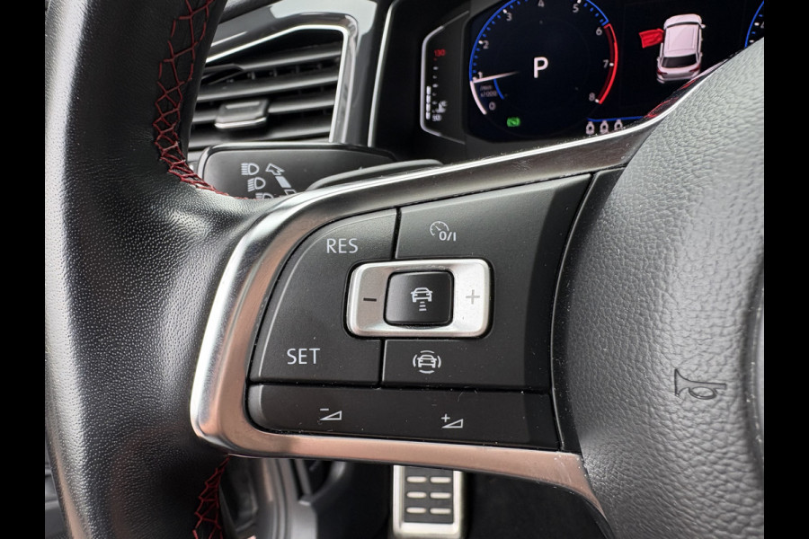 Volkswagen T-Roc 1.5 TSi 150PK DSG Sport Business R-Line CAMERA/NAVI/ADAPT.CRUISE/PDC/19INCH/AFN.TREKHAAK