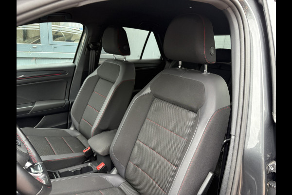 Volkswagen T-Roc 1.5 TSi 150PK DSG Sport Business R-Line CAMERA/NAVI/ADAPT.CRUISE/PDC/19INCH/AFN.TREKHAAK