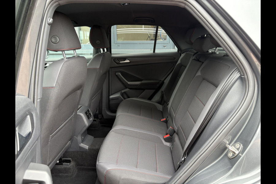 Volkswagen T-Roc 1.5 TSi 150PK DSG Sport Business R-Line CAMERA/NAVI/ADAPT.CRUISE/PDC/19INCH/AFN.TREKHAAK