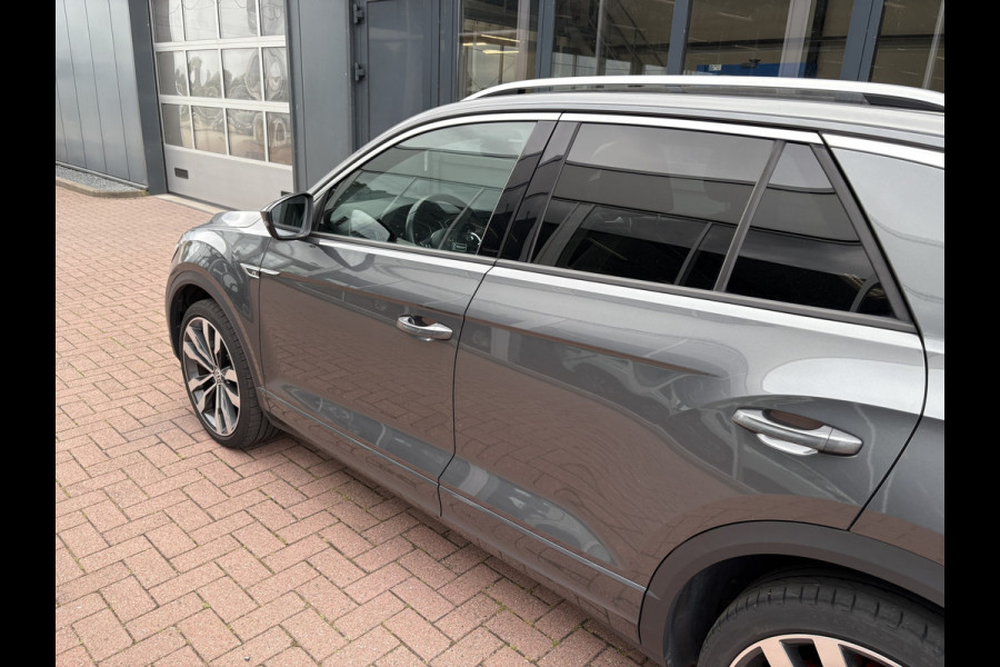 Volkswagen T-Roc 1.5 TSi 150PK DSG Sport Business R-Line CAMERA/NAVI/ADAPT.CRUISE/PDC/19INCH/AFN.TREKHAAK