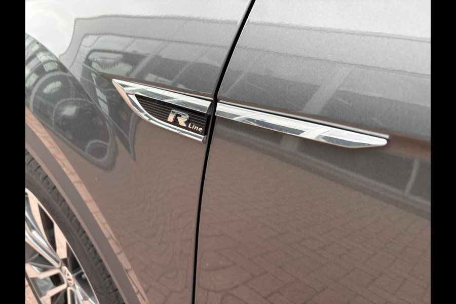 Volkswagen T-Roc 1.5 TSi 150PK DSG Sport Business R-Line CAMERA/NAVI/ADAPT.CRUISE/PDC/19INCH/AFN.TREKHAAK