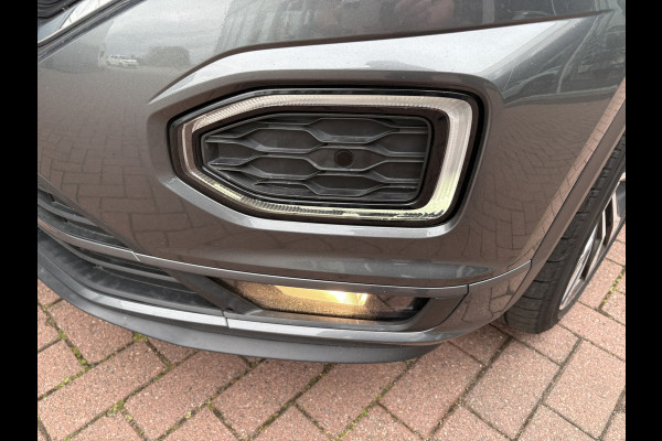 Volkswagen T-Roc 1.5 TSi 150PK DSG Sport Business R-Line CAMERA/NAVI/ADAPT.CRUISE/PDC/19INCH/AFN.TREKHAAK