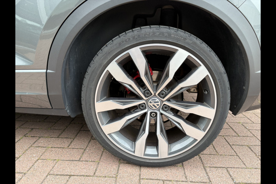 Volkswagen T-Roc 1.5 TSi 150PK DSG Sport Business R-Line CAMERA/NAVI/ADAPT.CRUISE/PDC/19INCH/AFN.TREKHAAK