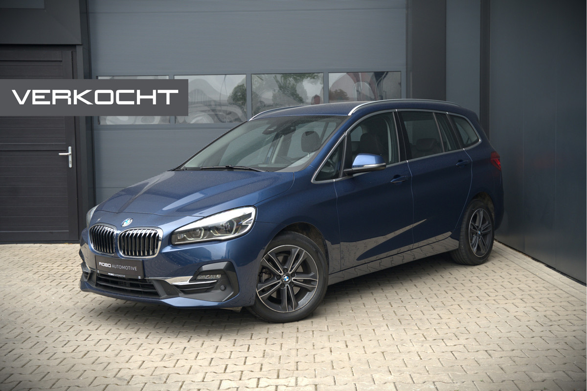 BMW 2 Serie Gran Tourer 218i 7p. Business Edition Plus | Automaat | Stoelverwarming | Stuurverwarming | Leer | Camera | Parkeersensoren | 7 Persoons | NAP | Dealer Onderhouden | Head-Up Display | Cruise Control | Adaptive Led | Climate Control BMW 2 Serie Gran Tourer 218i 7p. Business Edition Plus | Automaat | Stoelverwarming | Stuurverwarming | Leer | Camera | Parkeersensoren | 7 Persoons | NAP | Dealer Onderhouden | Head-Up Display | Cruise Control | Adaptive Led | Climate Control
