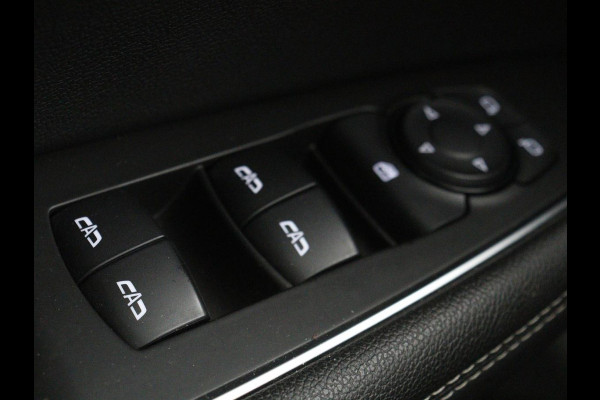 Opel Insignia 1.5 Turbo Executive | Leder/Alcantara | Trekhaak | Carplay | Navigatie | Climate control | Cruise control | Parkeerhulp