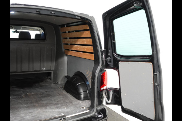 Volkswagen Transporter 2.0 TDI L2 Dubbele Cabine Automaat Airco Cruise control Camera Apple Carplay/Android Auto
