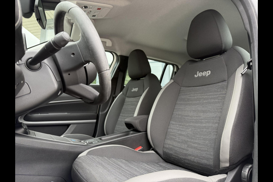 Jeep Avenger Longitude 54 kWh Aut. | Navi | Carplay | Stoelverwarming |