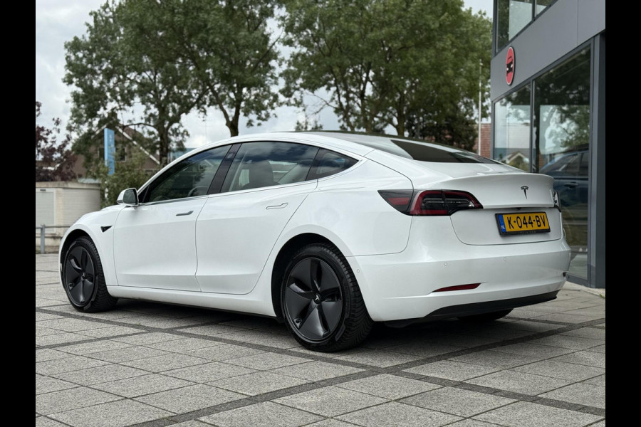 Tesla Model 3 Range Plus | Autopilot | Panorama | Leder | Navi | Camera |