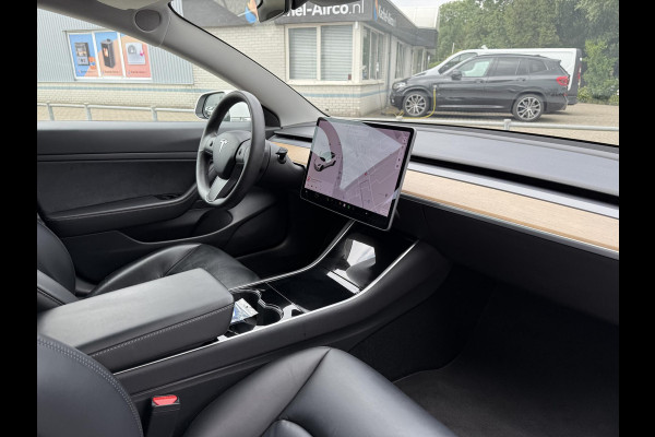 Tesla Model 3 Range Plus | Autopilot | Panorama | Leder | Navi | Camera |